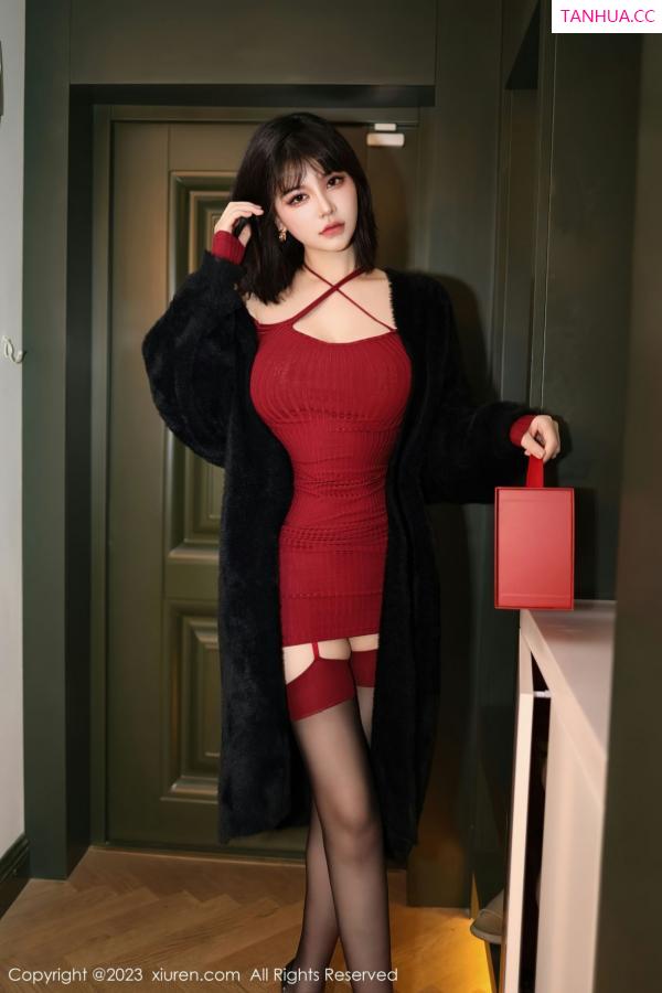   [XiuRen]高清写真图 2023.01.17 No.6144 桃桃子_ 丝袜美腿第7张图片